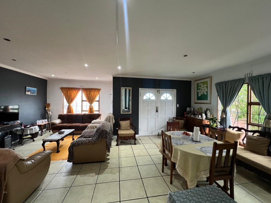 3 Bedroom Property for Sale in Diazville Western Cape